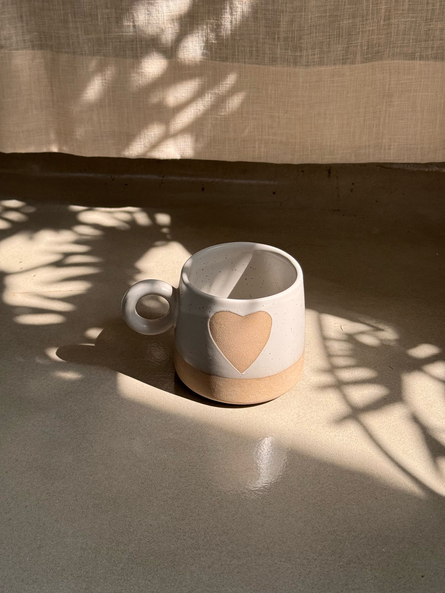 Grey heart mug